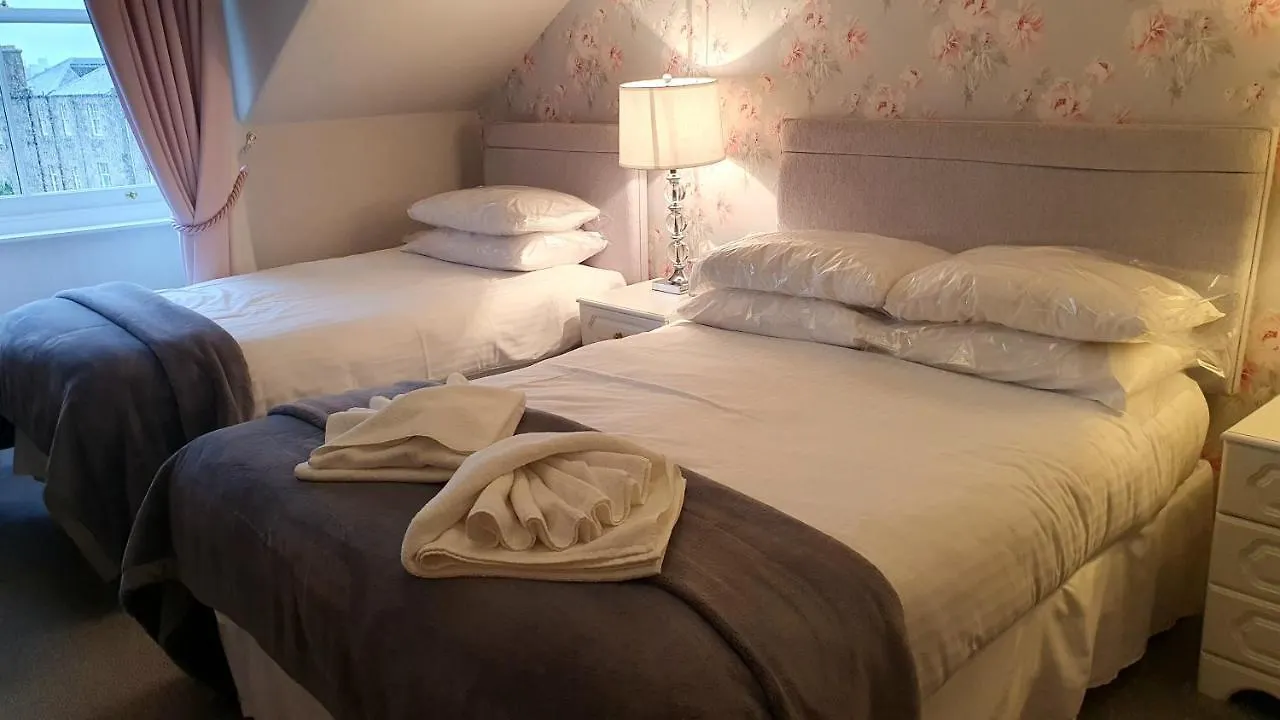 Sonas Guesthouse EDI